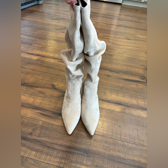 Women’s faux suede boots pointed toe Taupe small heel EU 35 US 5 NEW - Picture 3 of 5